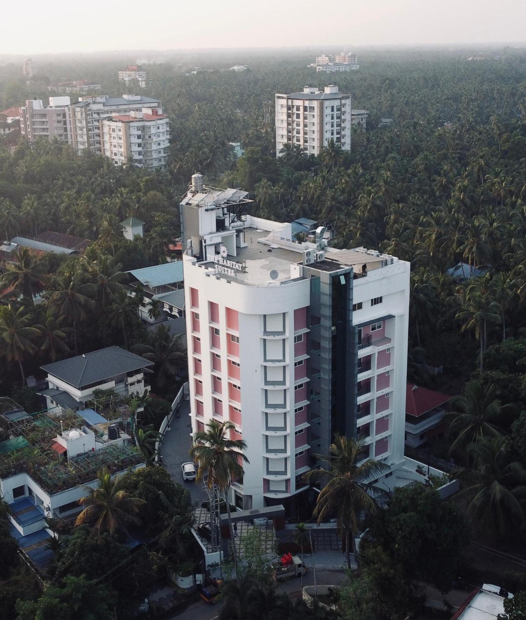 The Habitat Suites Guruvāyūr Exterior foto