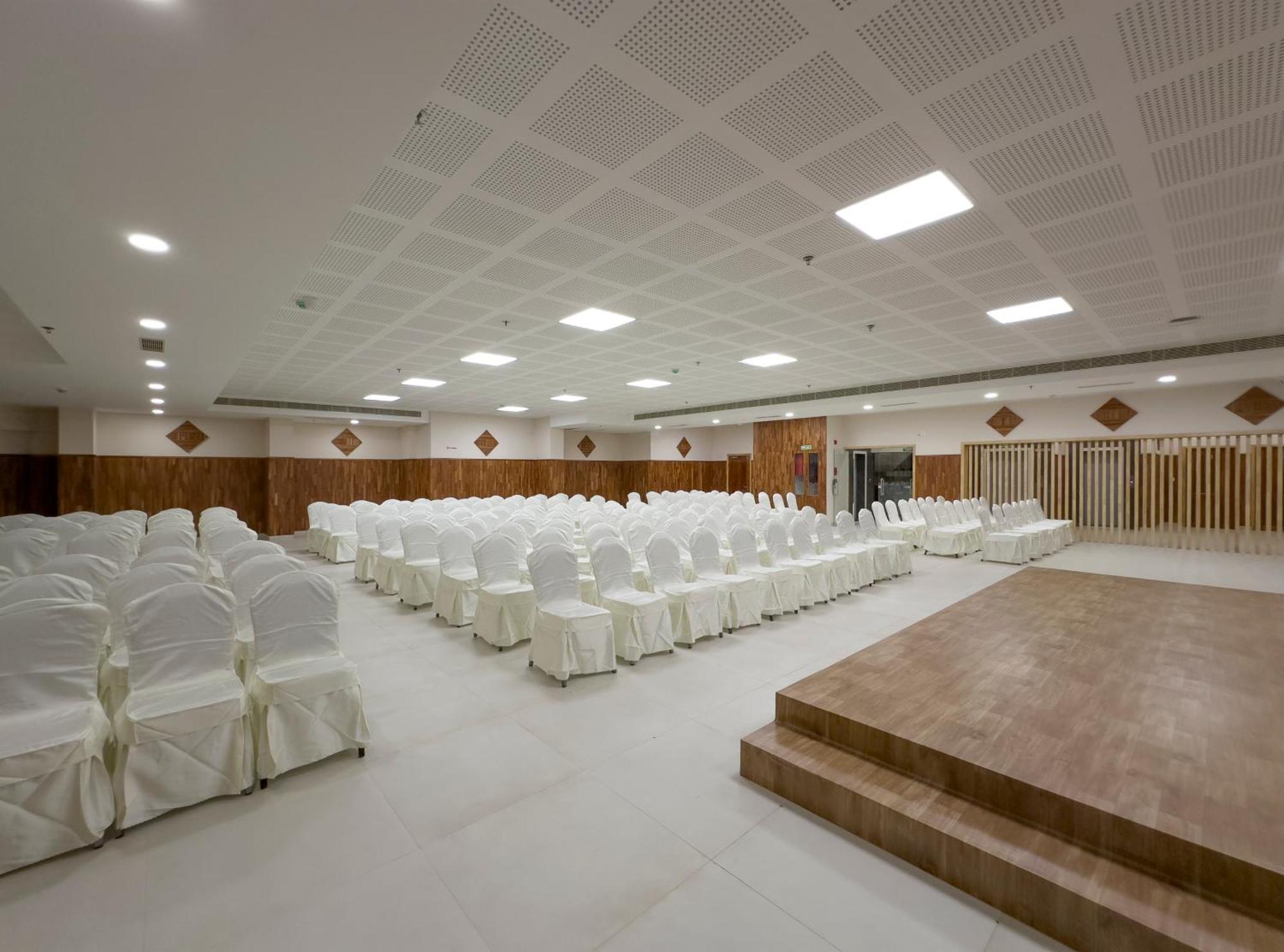 The Habitat Suites Guruvāyūr Exterior foto