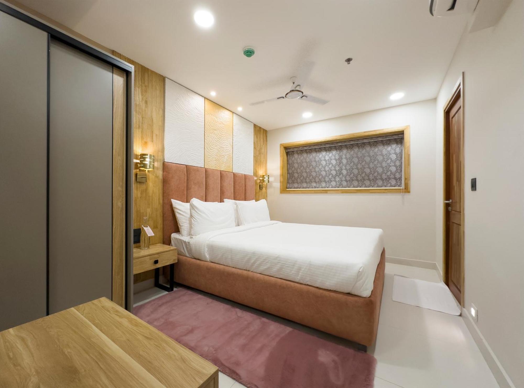 The Habitat Suites Guruvāyūr Exterior foto