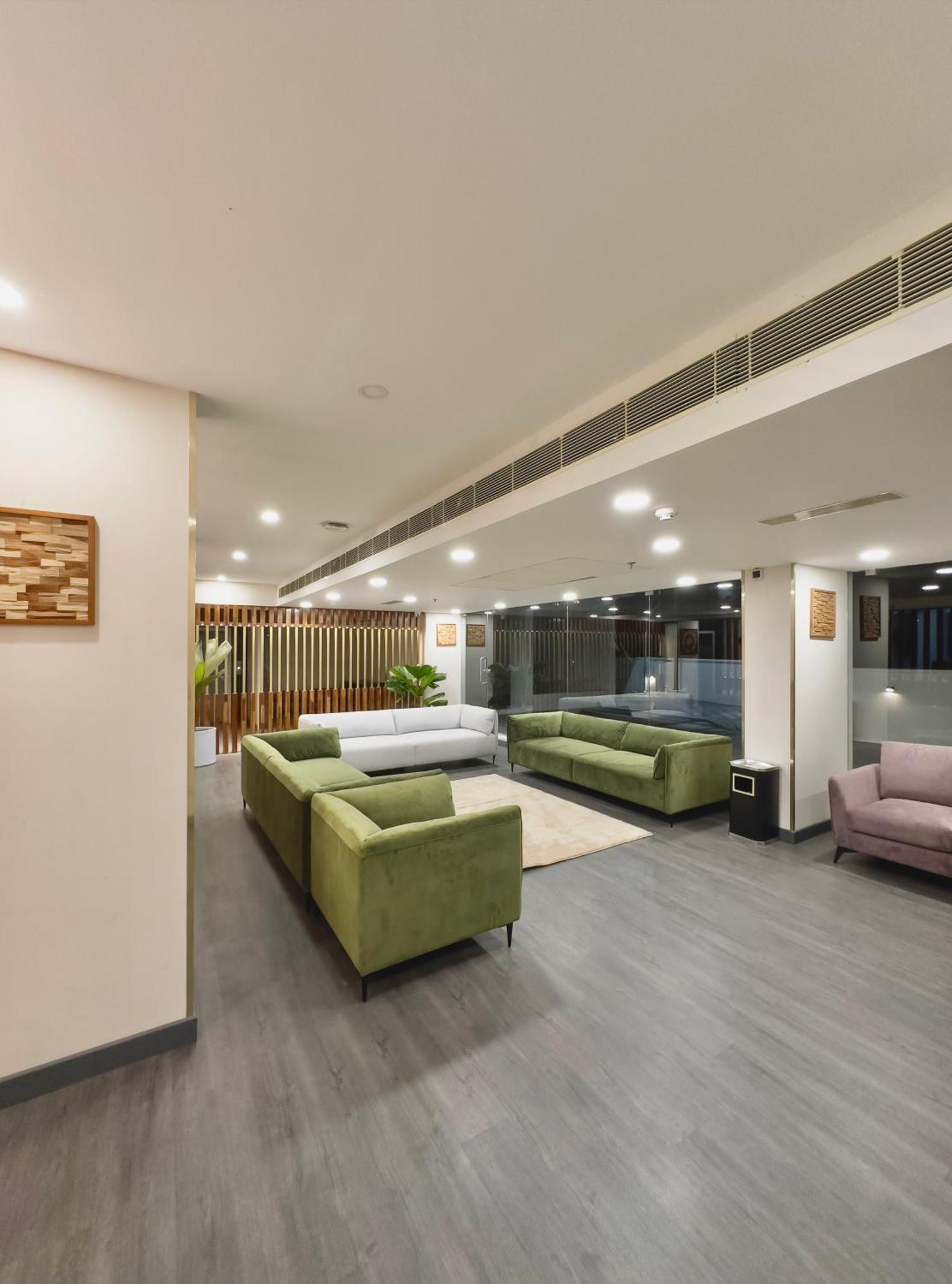 The Habitat Suites Guruvāyūr Exterior foto