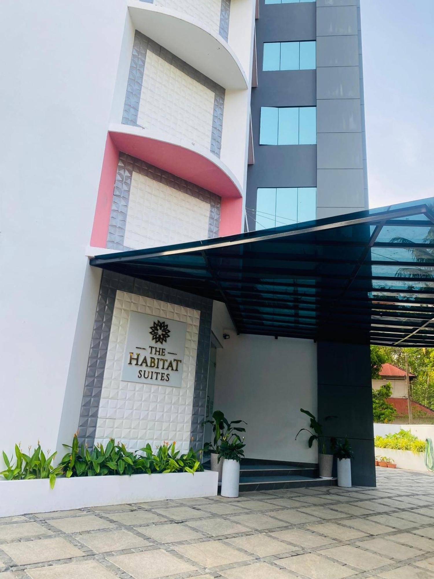 The Habitat Suites Guruvāyūr Exterior foto